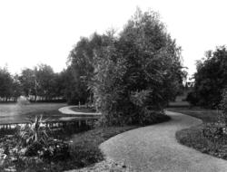 Skøyen hovedgård, Oslo 1903. Litt av huset sett fra parken.