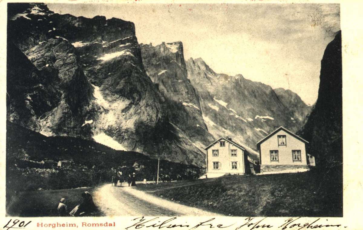 Postkort. Fotografisk motiv. Horgheim. Romsdal.