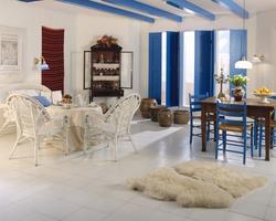 Sommerstue i gresk stil. Illustrasjonsbilde fra Bonytt 1987.