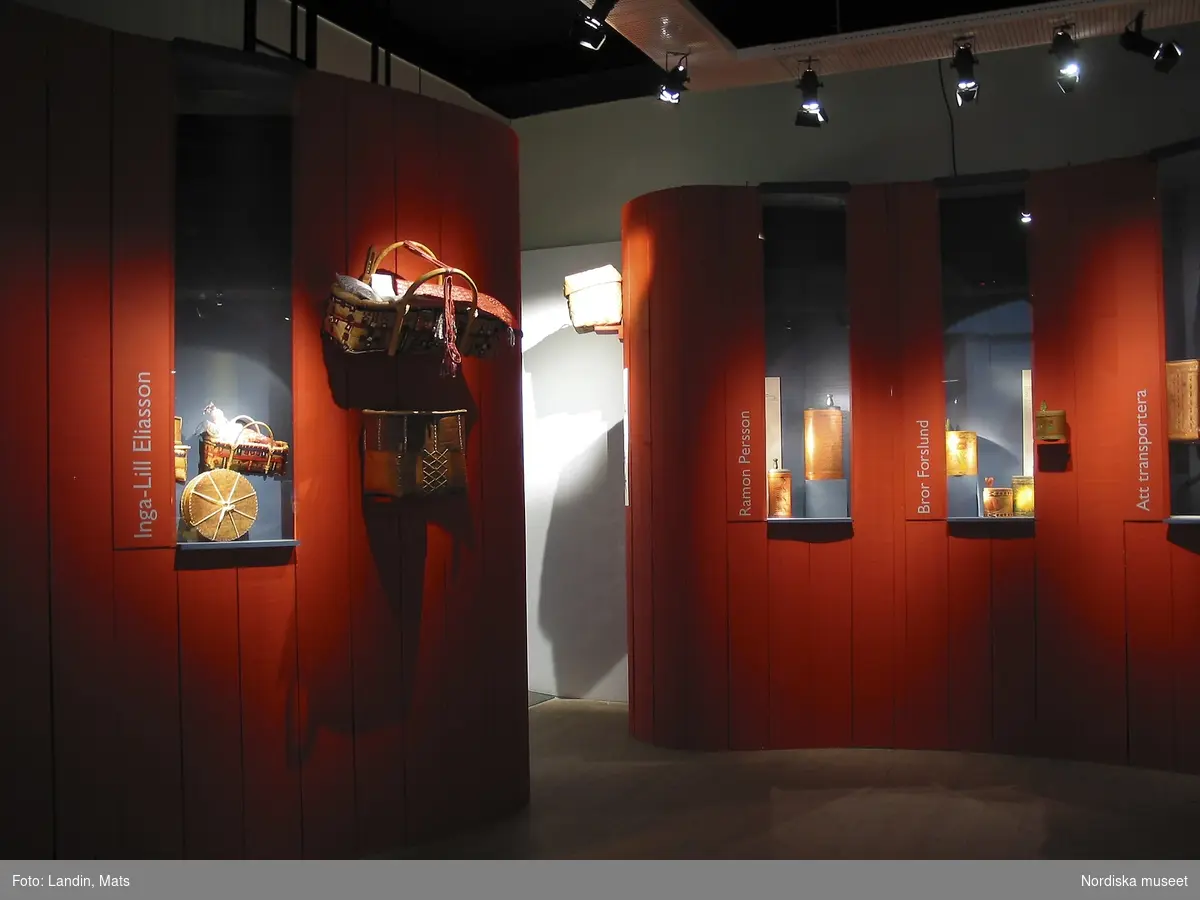 Utställningsdokumentation Slöjdjul näver 2002.