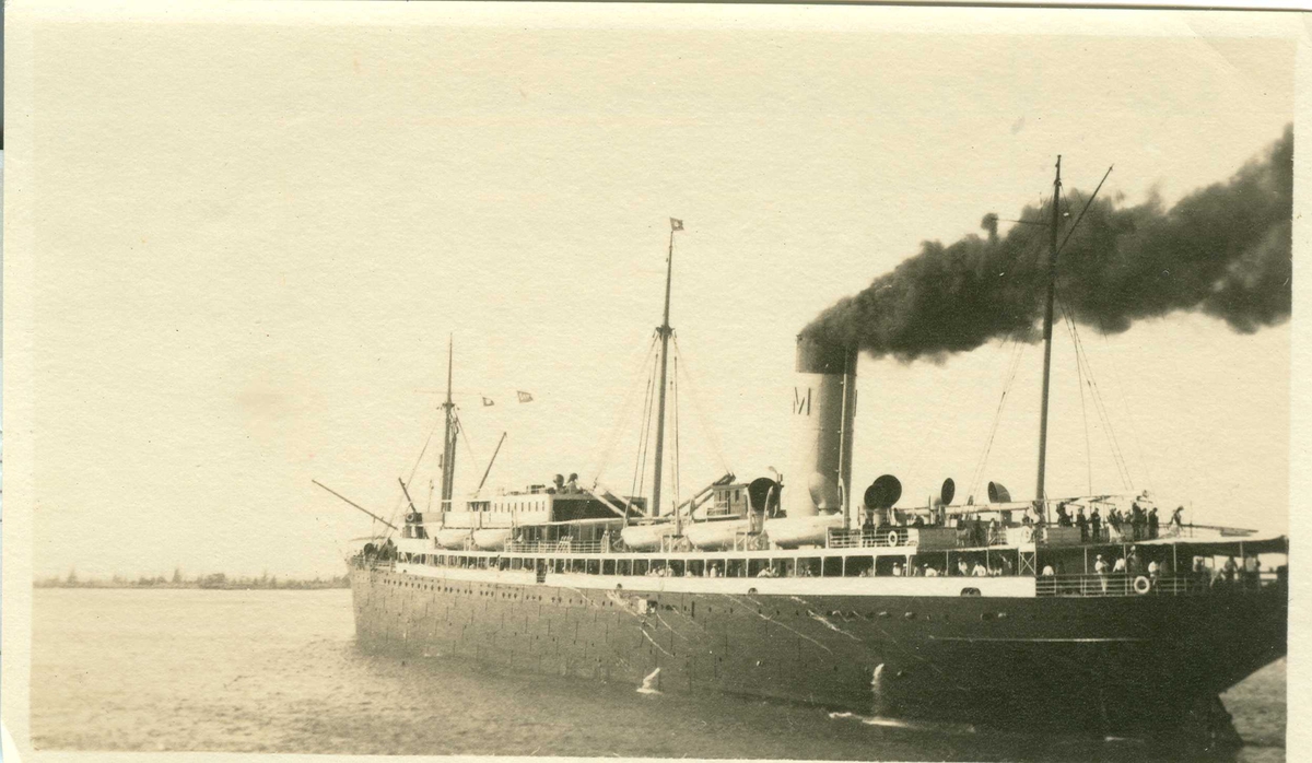 Fartøybilder fra Agder

D/S "Matsonia", bygget 1913, eier Matson Lines
	
Baksidetekst: Honolulu havn 1919.

Opprinnelig filreferanse i eDepoet: F0122_Fartøybilder-SMW_090525\MATSONIA HONOLULU HAVN 1919