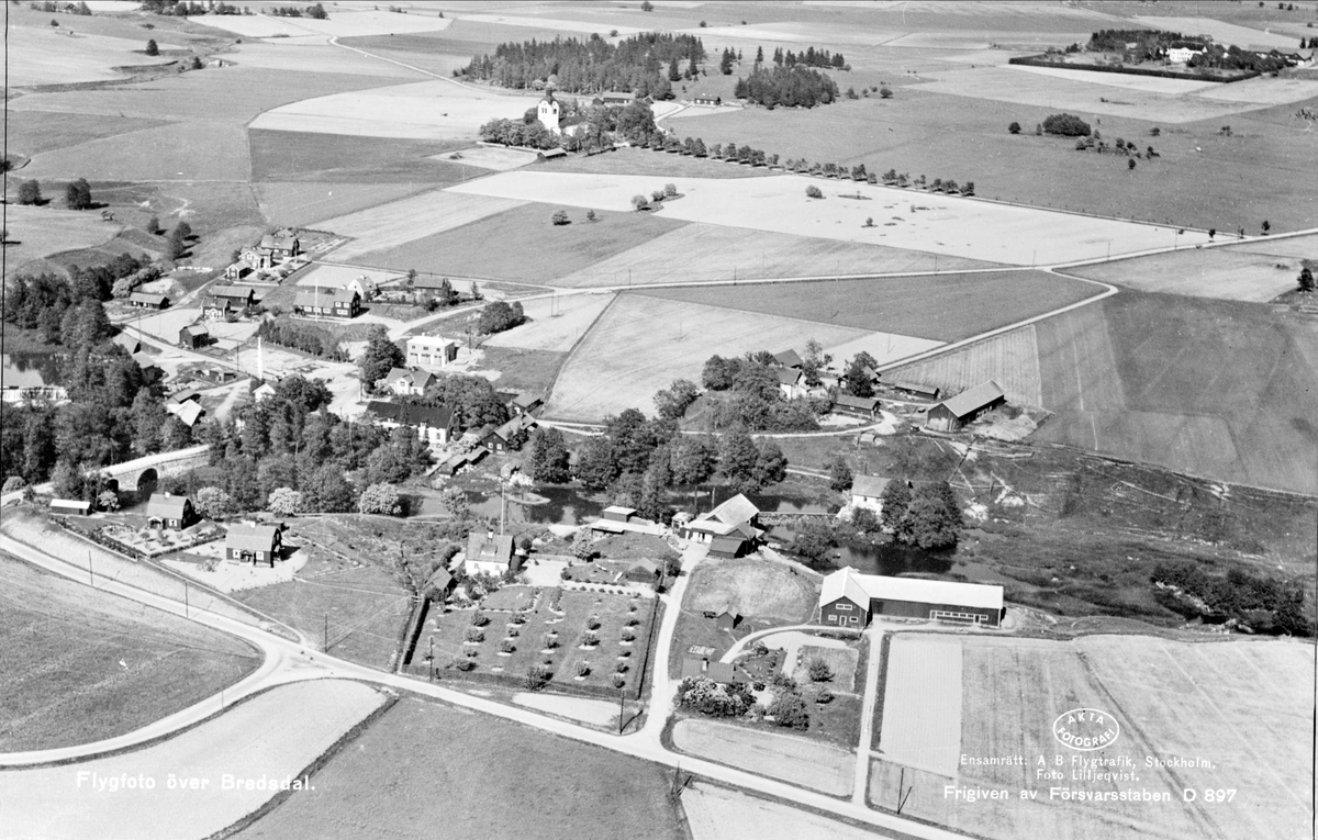 Flygfoto över Bredsdal, Breds socken, Uppland 1936