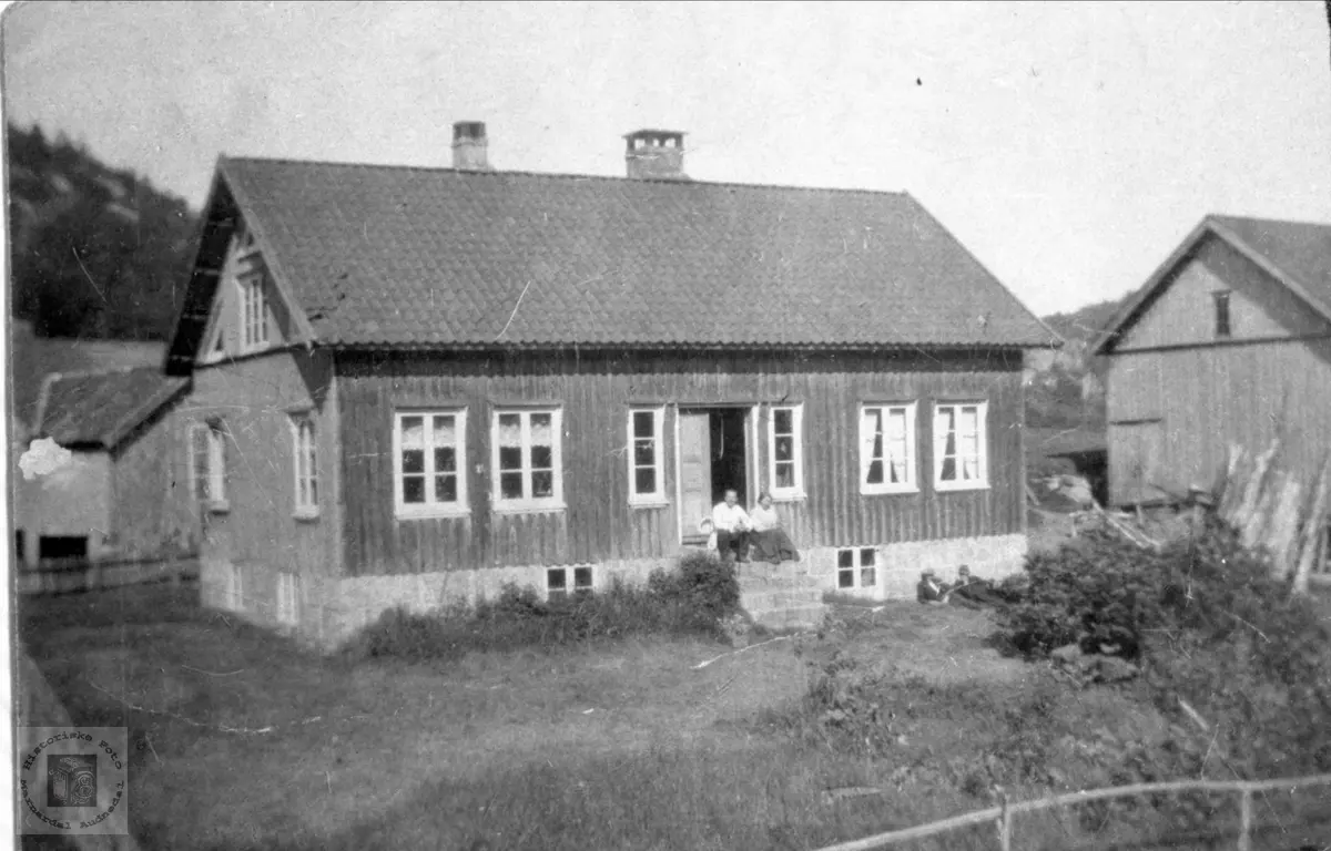 Gård på Breland i Øyslebø.