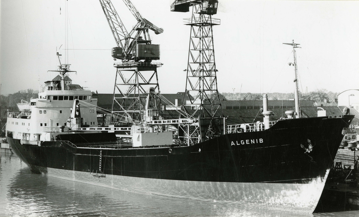 M/S Algenib (b.1966, Wärtsilä AB Turku Shipyard, Åbo)