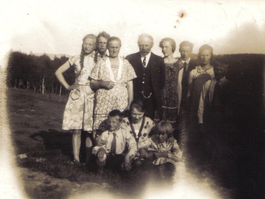 Samling fotografier etter Olga Beldo f. Eliassen