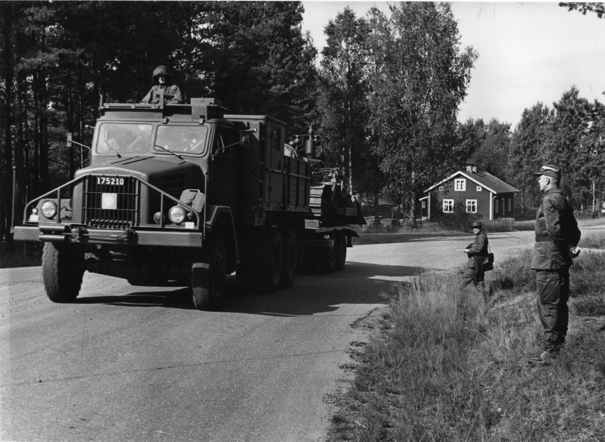 Lastterrängbil 957. Rep-övning, A 6. Överste Lundqvist.