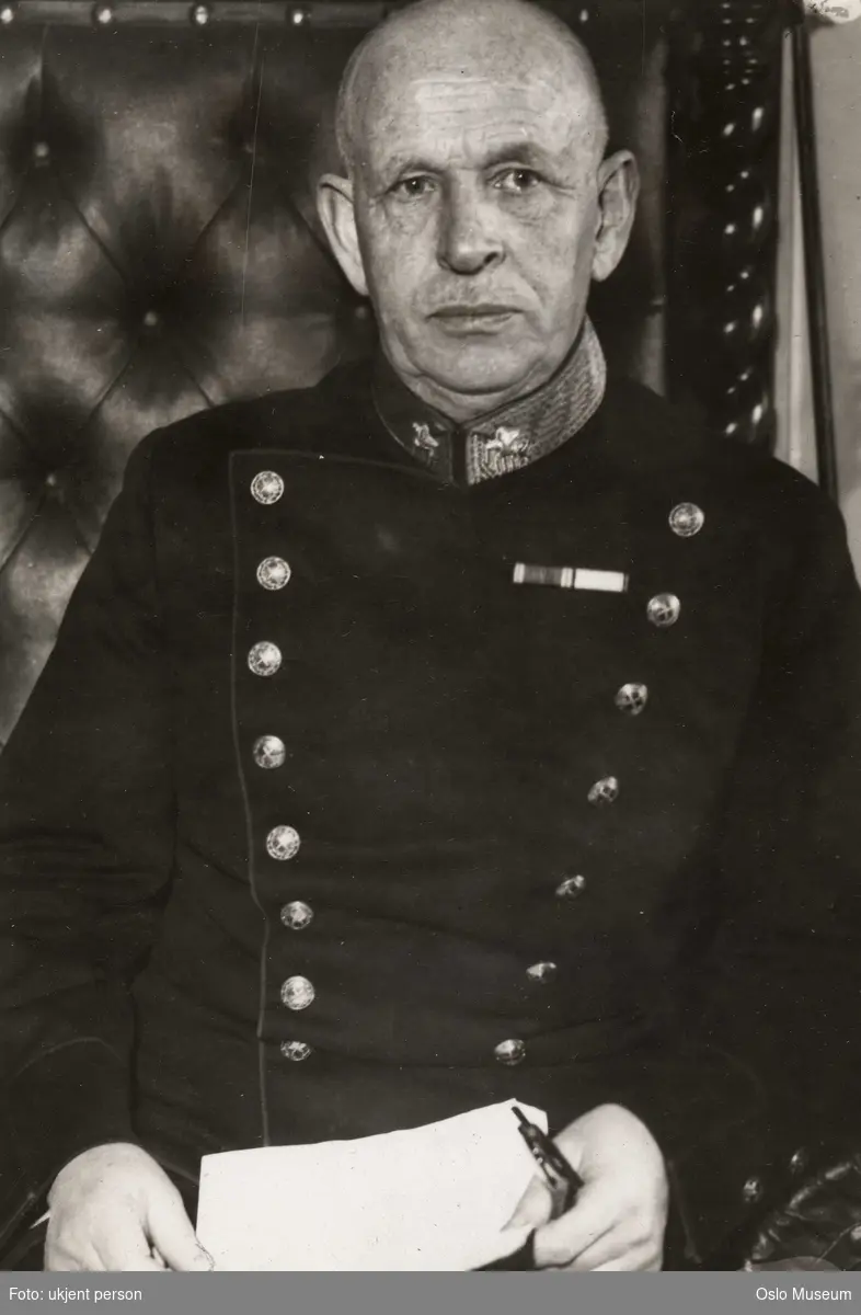 portrett, mann, general, sittende halvfigur, uniform