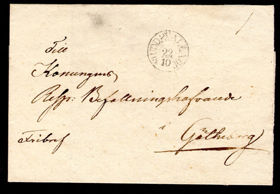 Förfilatelistiskt fribrev skickat från Uddevalla den 22 oktober 1830 till Konungens Befallningshavande Göteborg.

Etikett/posttjänst: Fribrev

Stämpeltyp: Bågstämpel