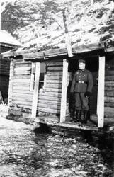 Tysk soldat  i 1941 på Ulsåk i Hemsedal. Før tyskarane fekk 