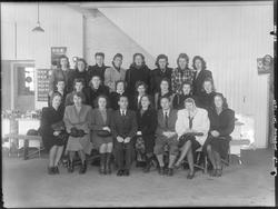 Ukjent gruppe kvinner, muligens husstellkurs hos Borregaard,