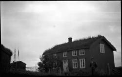 Gardstun. Frå Helligvær i Nordland?