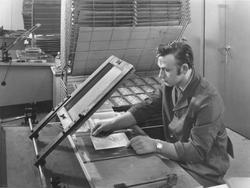 Arbeidsplasser, arbeidssituasjoner, produksjon, maskiner, El