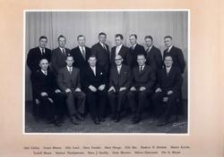 Styret i Fredrikstad Meieri A/L 1962. Gruppebilde. 

Først