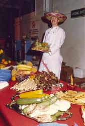 her serveres det taco og frukt.