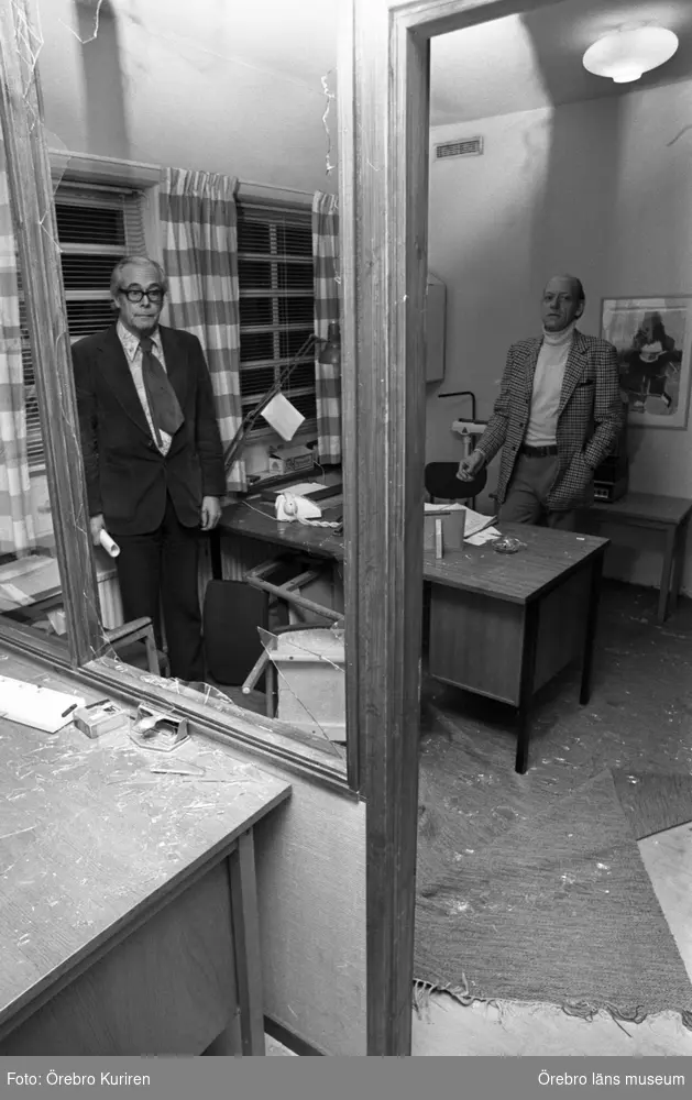 Rymningsförsök i Kumla, 20 november 1975

Demolerat kontorsutrymme på Kumlaanstalten.