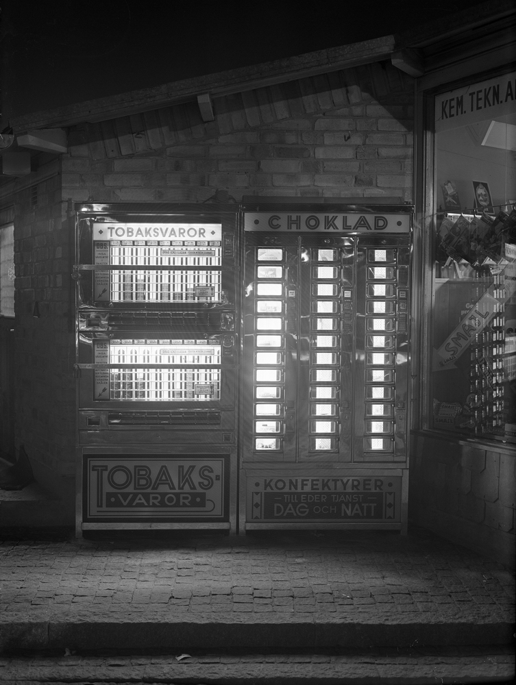 Tobaksaffären Stjärnan i Rosta, automater.