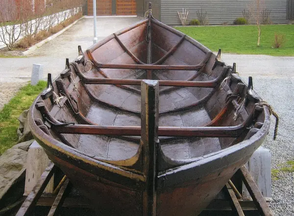 Båt