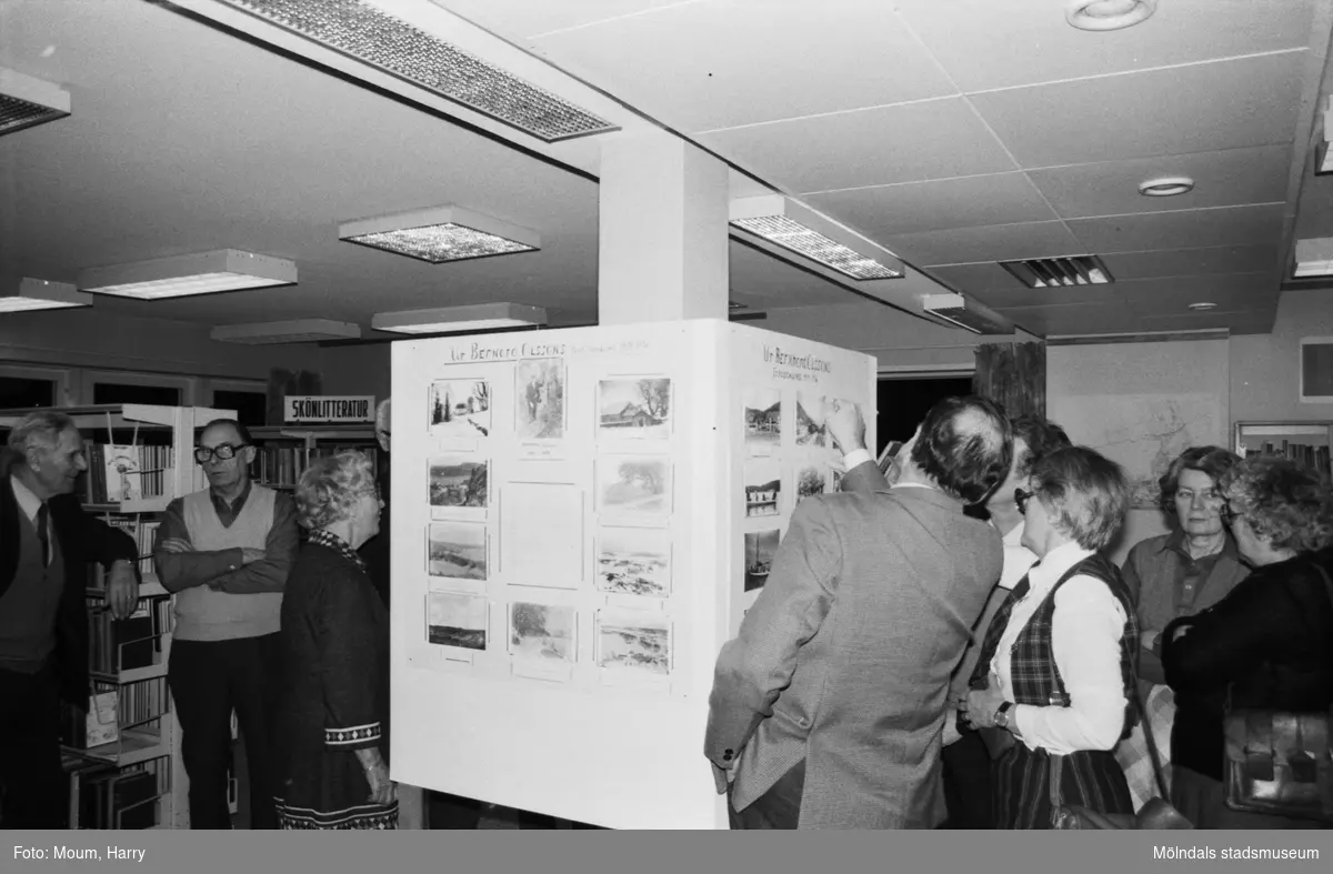 Kållereds hembygdsgille har fotoutställning på Kållereds bibliotek, år 1984.

För mer information om bilden se under tilläggsinformation.