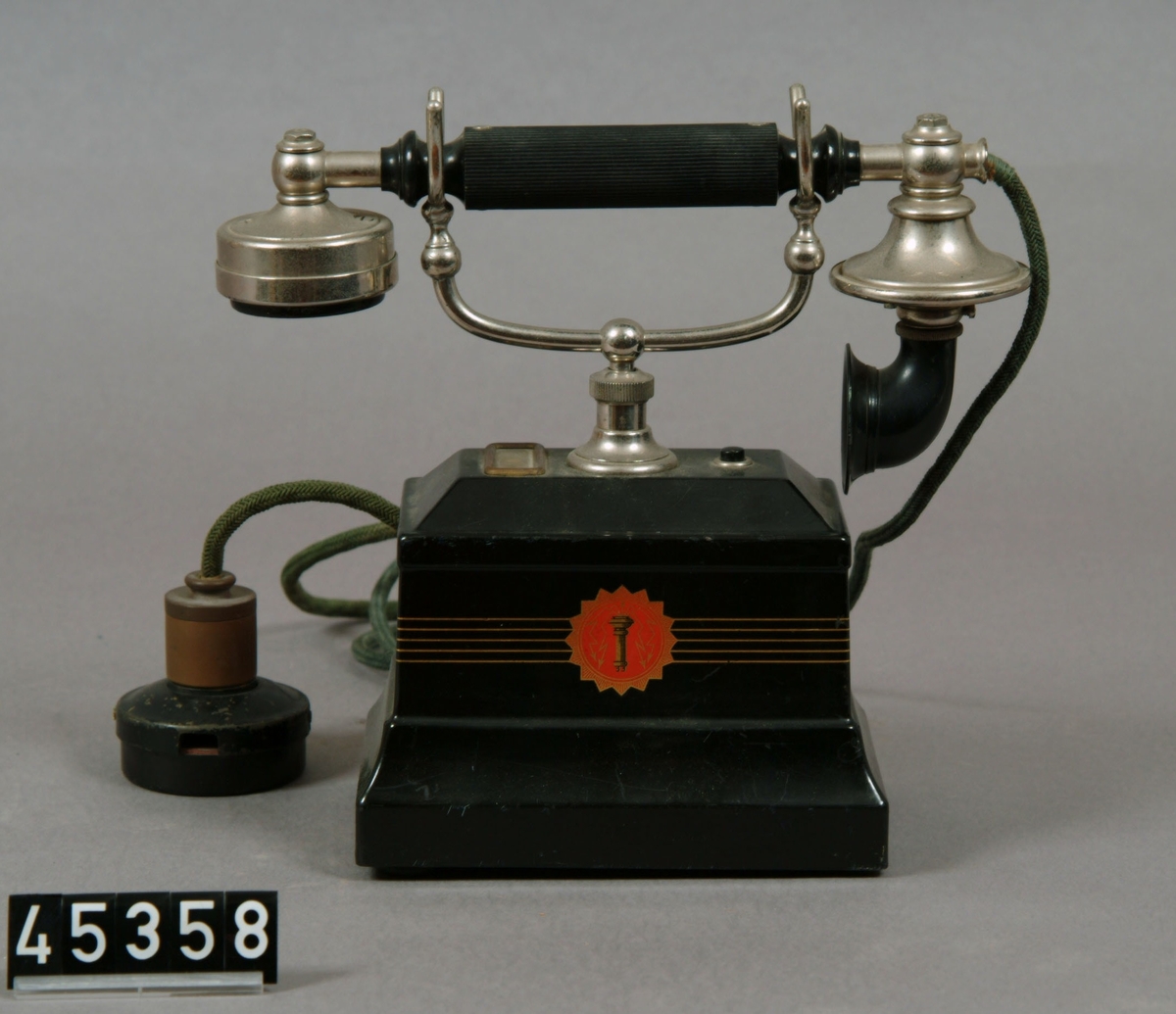 Telefonapparat för CB-system.