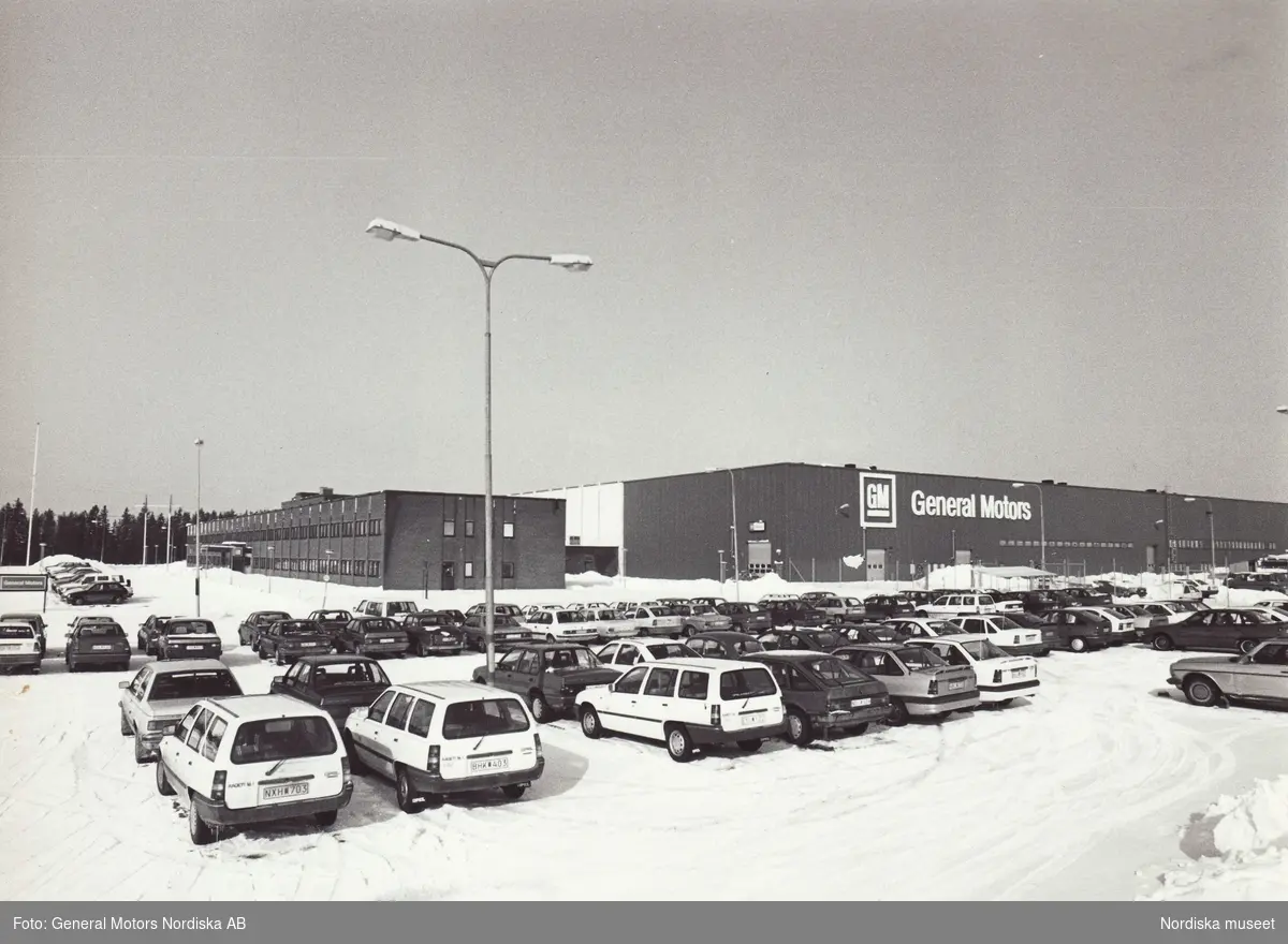 General Motors. GM Nordiskas nya anläggning i Jordbro. Anläggningen invigdes 15 december 1979.