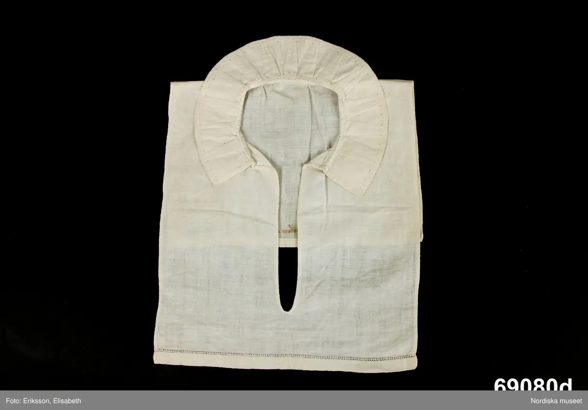 Halskläde - Nordiska museet / DigitaltMuseum