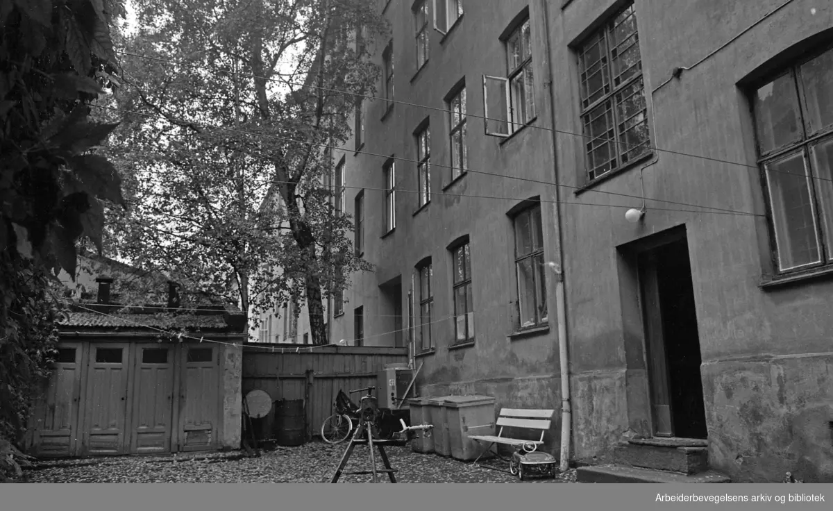 Toftes gate 17 på Grünerløkka i Oslo..Ett av bostedene til Ella Wahl og Rudolf Nilsen..Udatert.