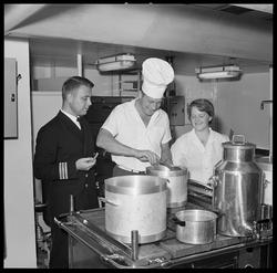 Kjøkkenet ombord i M/T Kristian Birkeland.