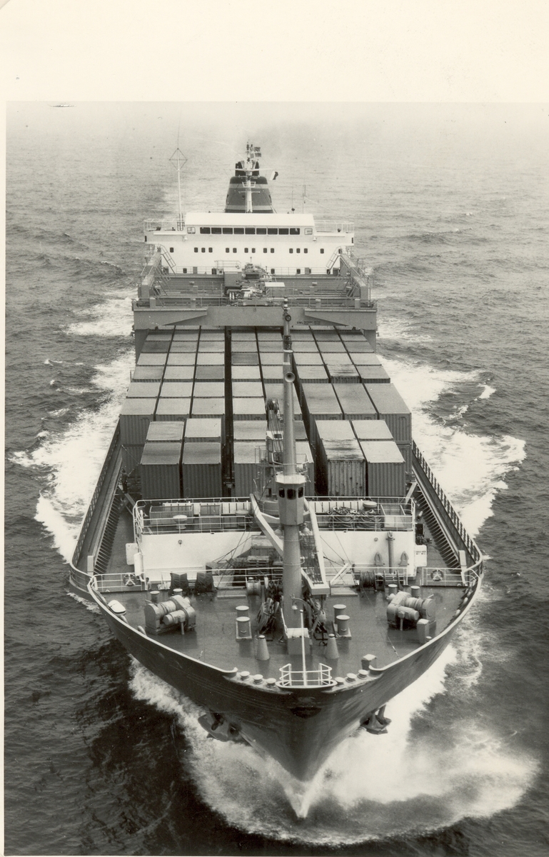 Containerfartyget "Axel Johnsson", ägt av Johnssonrederierna.