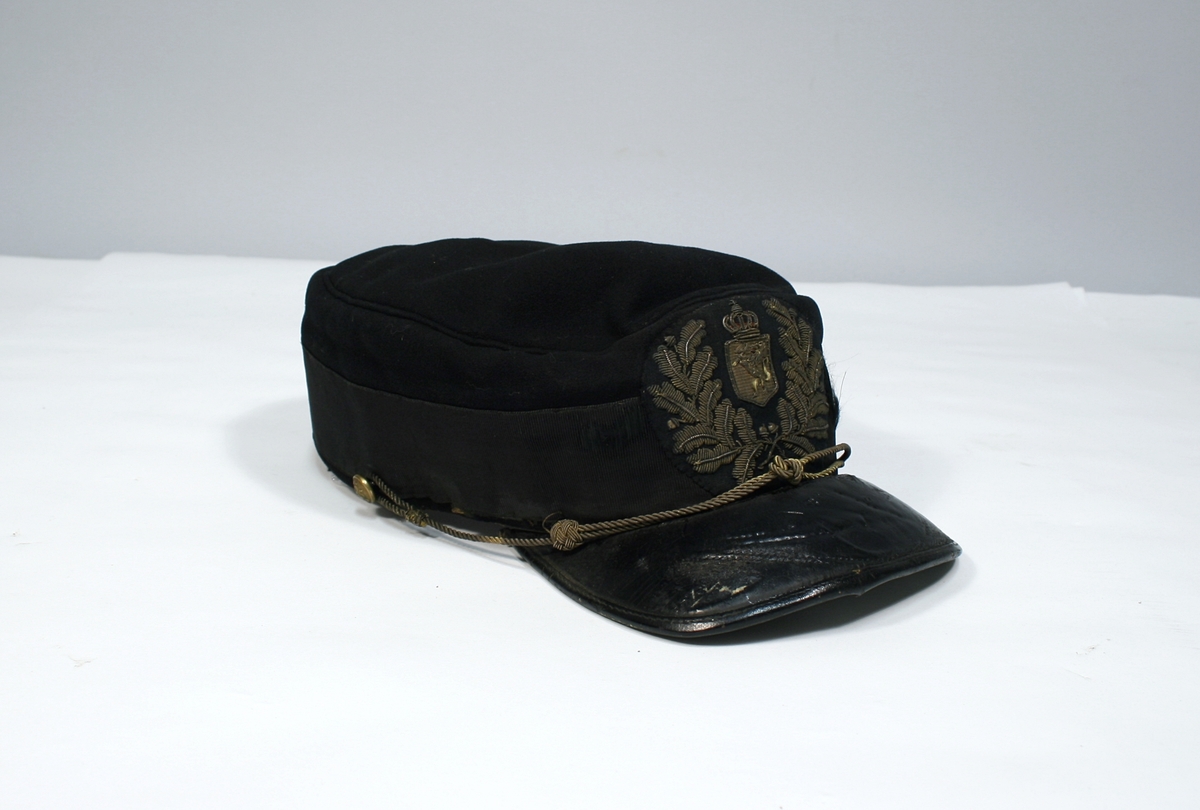 Luemerke: riksvåpen 1844 med ekeblader