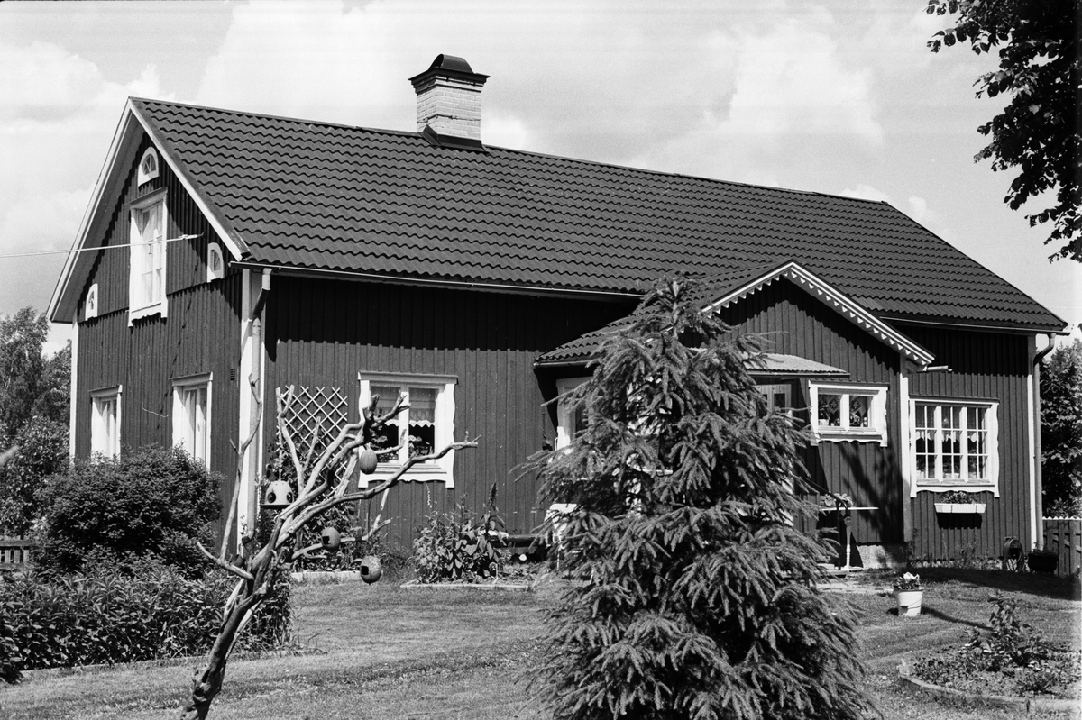 Bostadshus, Saringe 4:2 A m.fl, Marielund, Tuna socken, Uppland 1987
