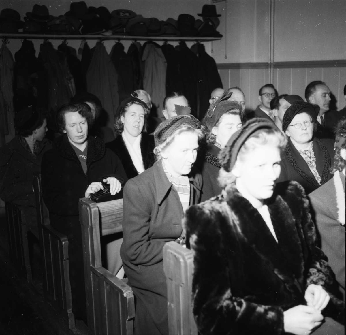 Vardens arkiv. "Predikantmøte i Betania"  16.03.1954