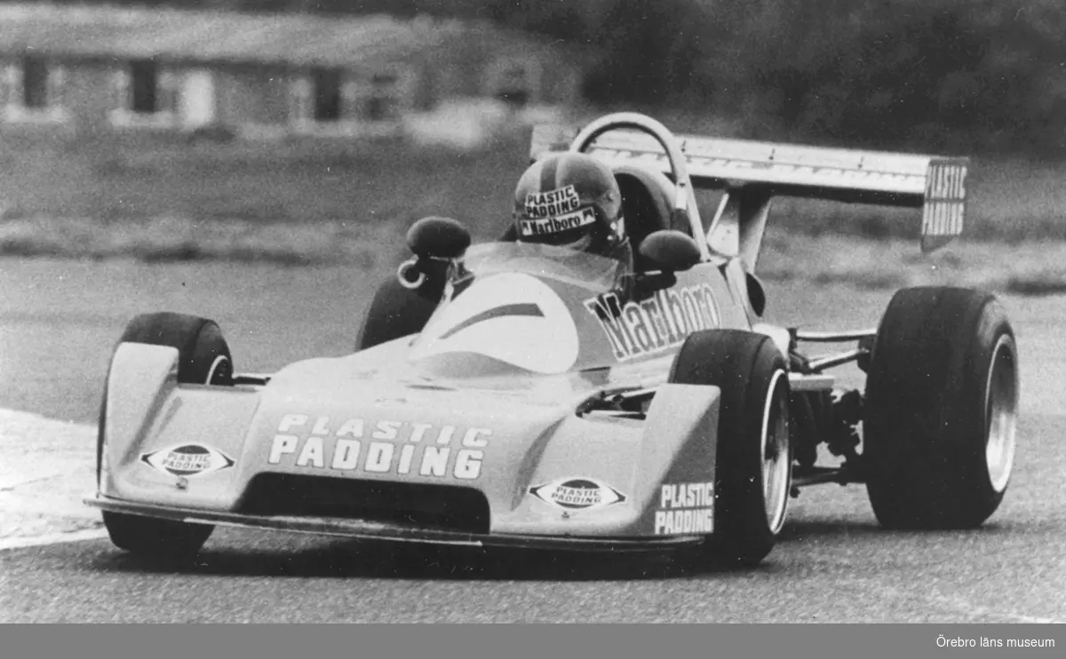 Eje Elgh, motorsport, Karlskoga Motorklubb.
Marlboro-Chevron F2, år 1978.
