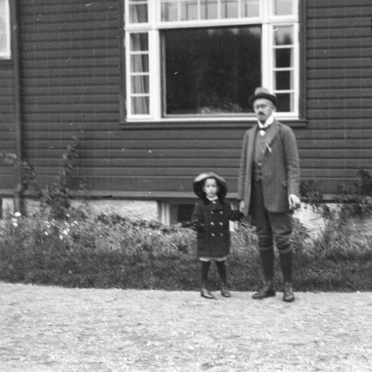 Far og son Albert og Klaus Petersson.