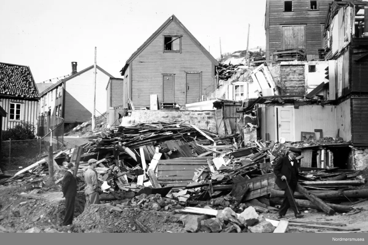 Krigen har kommet til Kristiansund, og det er trolig Georg Sverdrup ...
