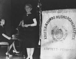 Fra Nordmøre Museum sin fotosamling.