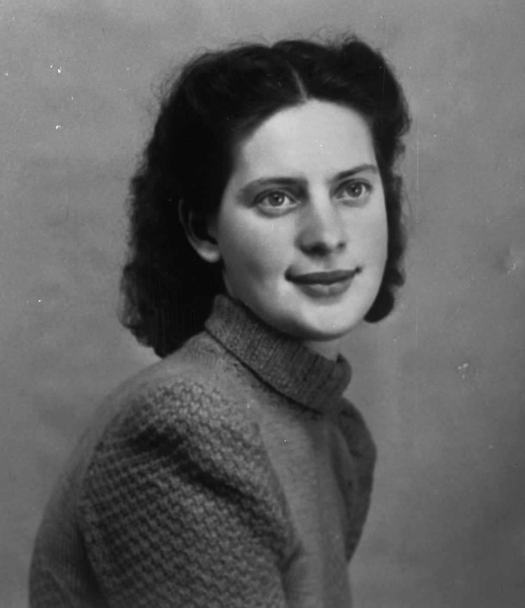 Repro, Ateljébild kvinna ”Astrid Holm” februari 1942,
	metallutfällning, rosa missfärgning.