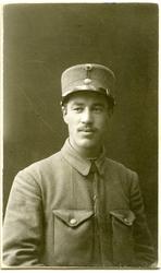 Portrett av Ola koppervik i militæruniform.