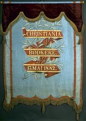 Bøkkernes fagforening..Forside..Fanetekst: Christiania Bødke