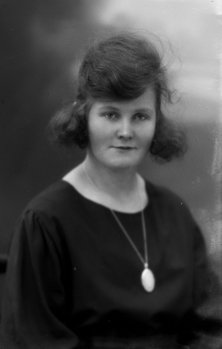 Fröken Sjöstrand 1923, 4538.