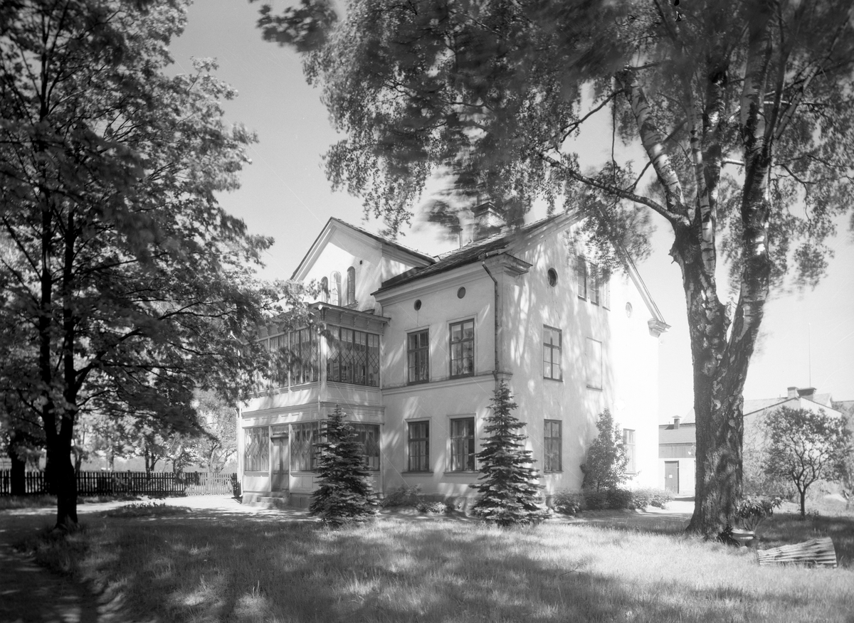 Grosshandlare Glücks hus år 1938. Enligt en osäker uppgift ingick huset i den ny- och ombyggnad som skedde samma år med nuvarande adress Nygatan 20-22.