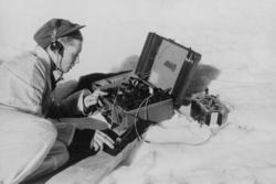 Fra KFF_ Skrevet på originalemballasjen; "Steen & Strøm, Pro