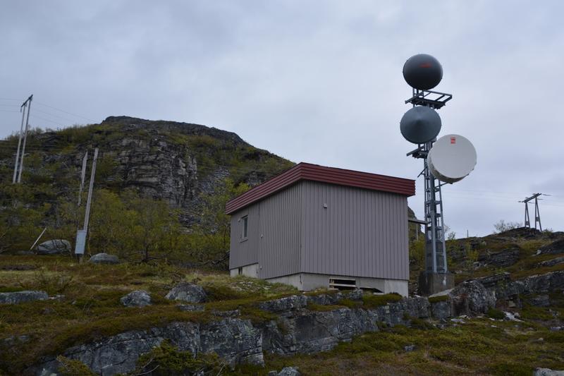 Telefonsentraler Litlefjord automatkiosk (Foto/Photo)