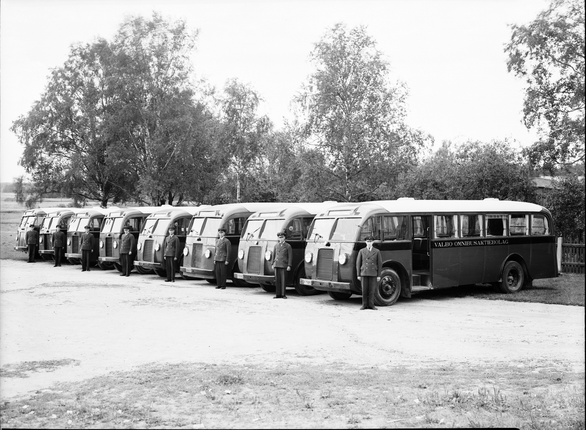 Bussbolaget startade 1923 och ombildades 1925 till
Valbo Omnibuss AB
Nybo

Augusti 1938