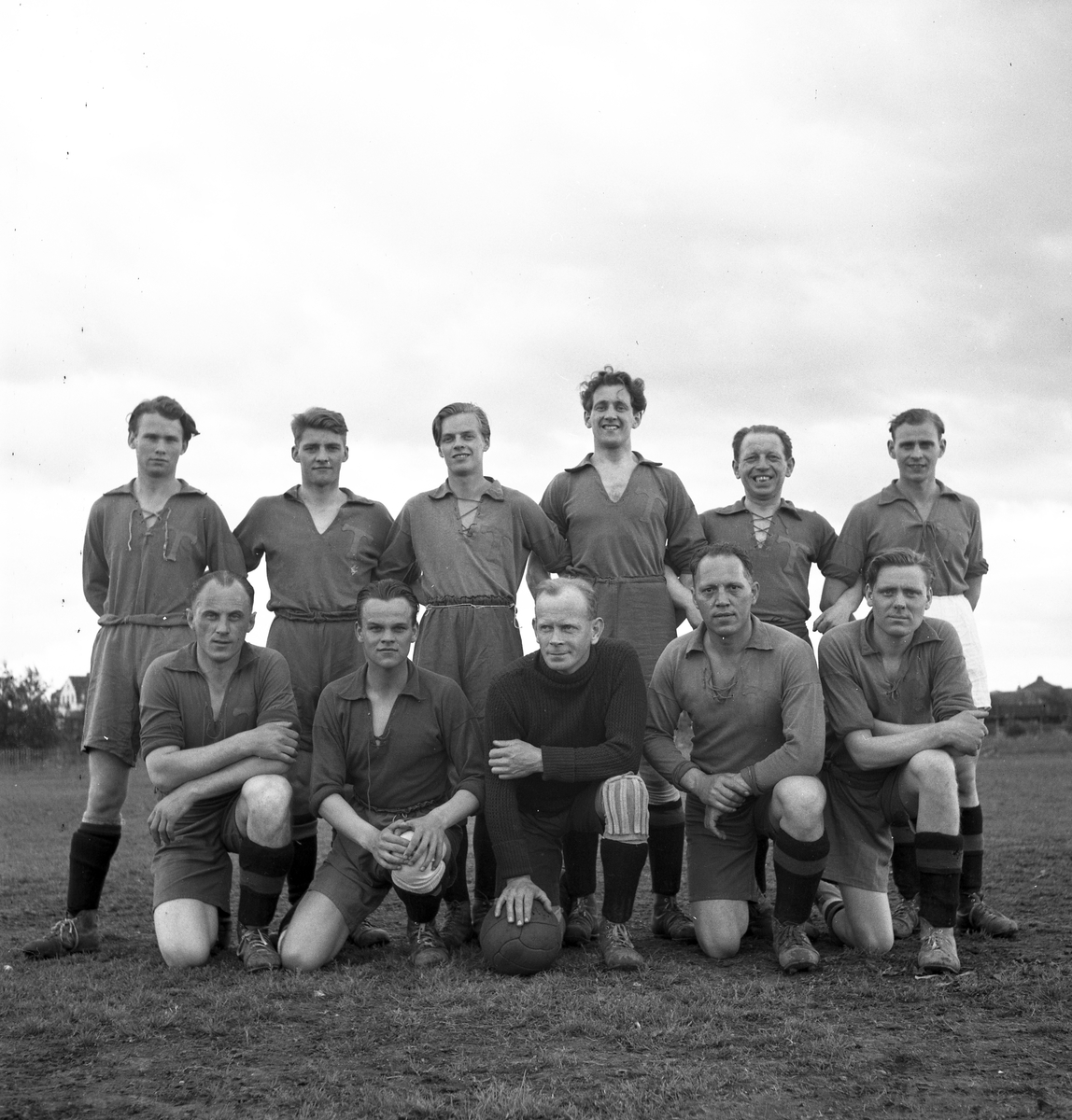 Svenska Tobaksmonopolets fotbollslag. Juni 1947.