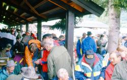 Kniv og klokkehandel