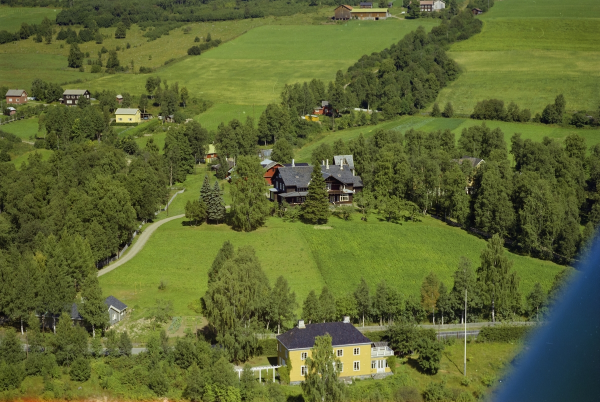 Kornhaug sanatorium. Kulturlandskap. Åkrer og skogholt.