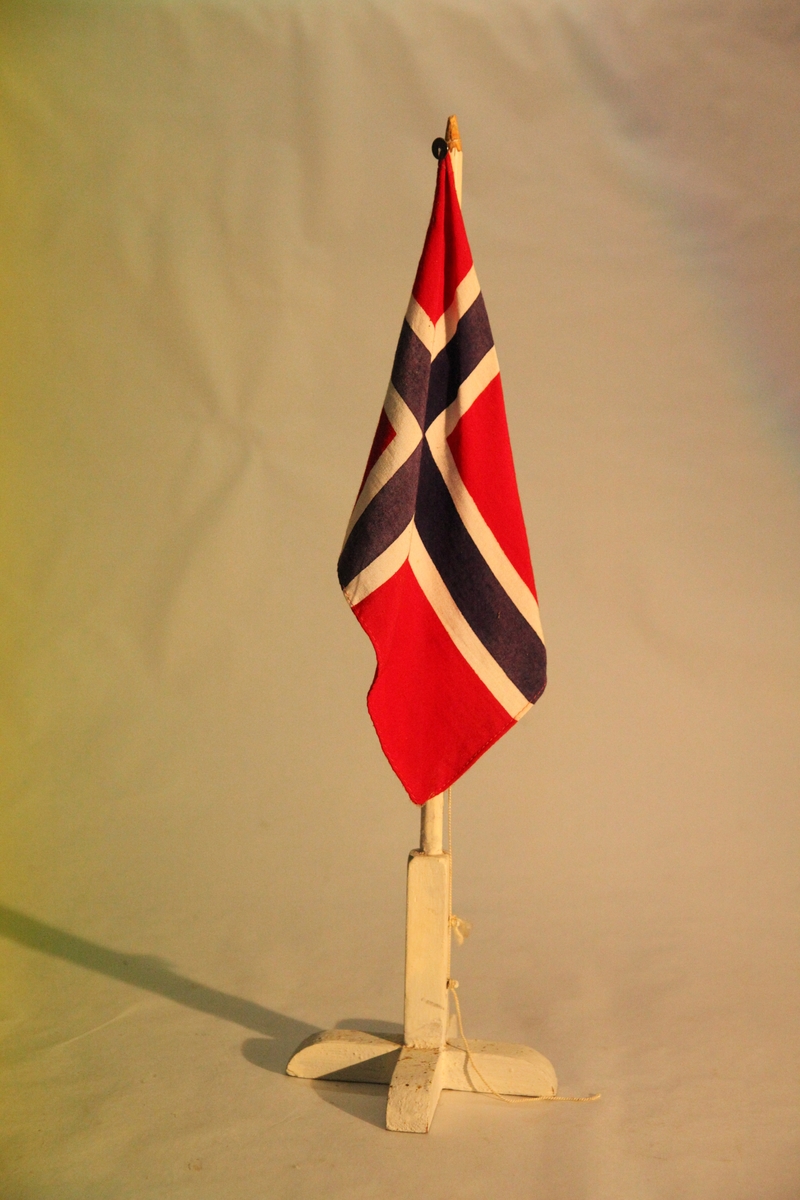 Det norske flagget. Bordflagg.