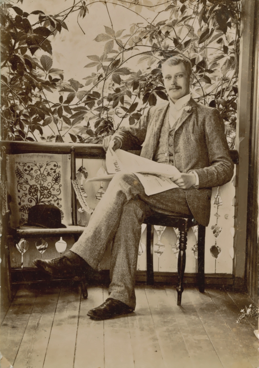 Bilde av Christian Anker Bachke. Bildet er tatt på Svartskog på besøk hos Kierulf  i 1893.