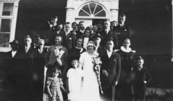 Sandra og Petter Storjords bryllup på Tranøy i 1930årene.