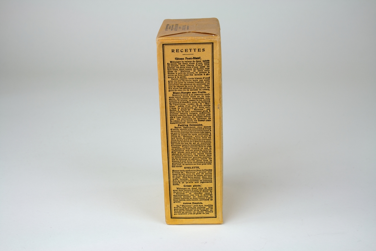 Förpackning med maizenamjöl. Gult paket med svart text på franska. På sidorna förslag till olika recept. Tillverkad i USA.